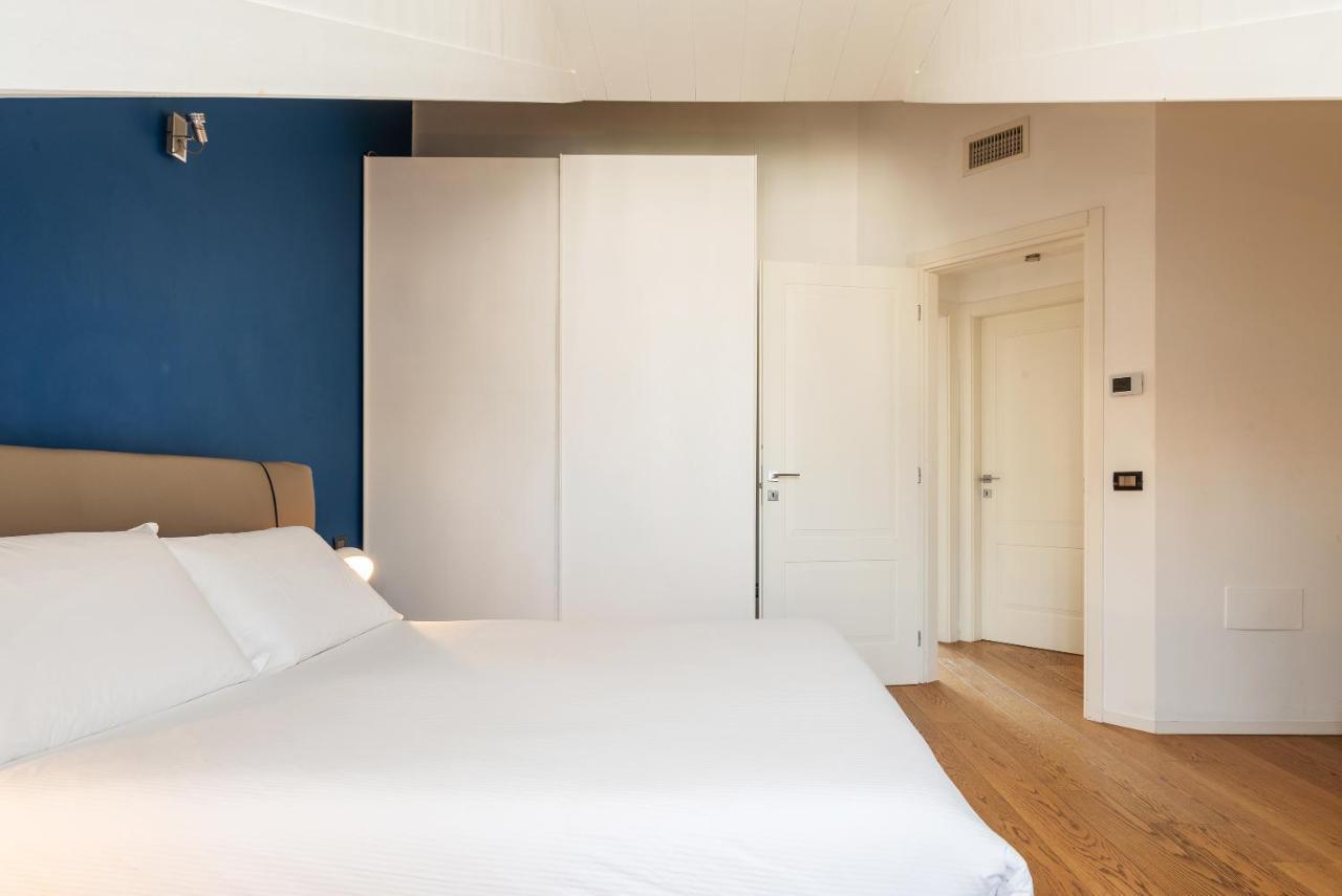 Easyhomes - Brera Luxury Suites Milano Ngoại thất bức ảnh